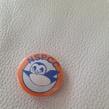 Nspcc Vintage Badge 