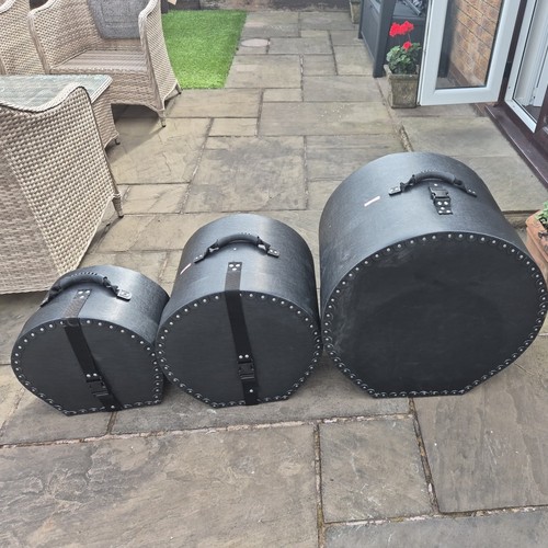 Blond drum cases holds - le,