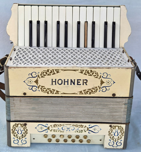 Vintage hohner piano - hohner,