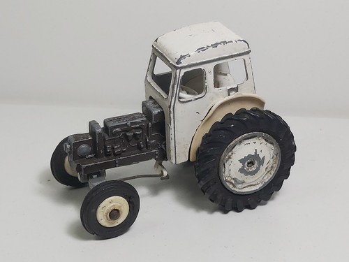 Vintage dinky 305 david brown - 305,