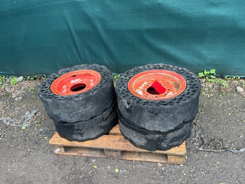 Bobcat solid wheel tyre - bobcat,