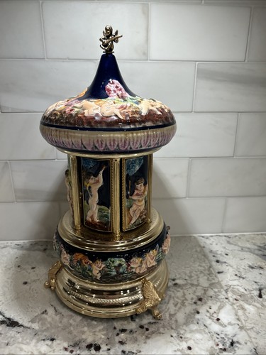 Vintage reuge italy - italy, blue