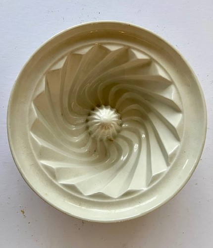 Vintage jelly mould - jelly,