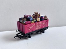 Hornby R6479 7 Plank Wagon