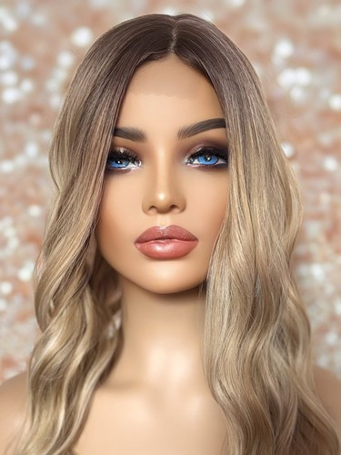 Ombre dark rooted - ombre, sandy