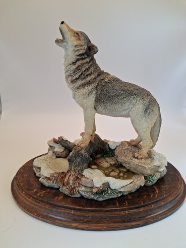 Country artists sculpture - country,