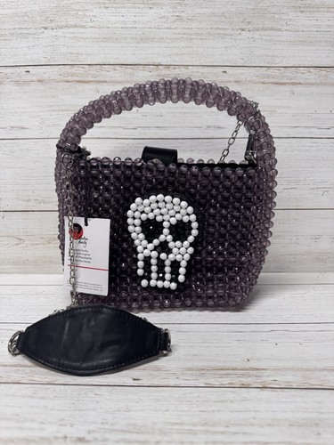 Bouffants broken hearts - bouffants, &