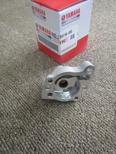 YAMAHA TZ250 5KE COVER PUMP 5KE-13316-00 gearbox lubrication racing spares