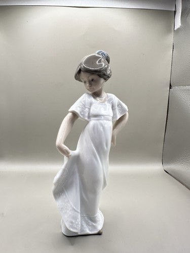 Vintage 1989 nao - 1989, lladro