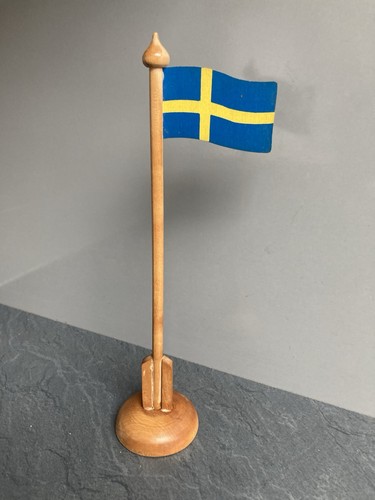 Vintage wooden swiss flag - vintage,