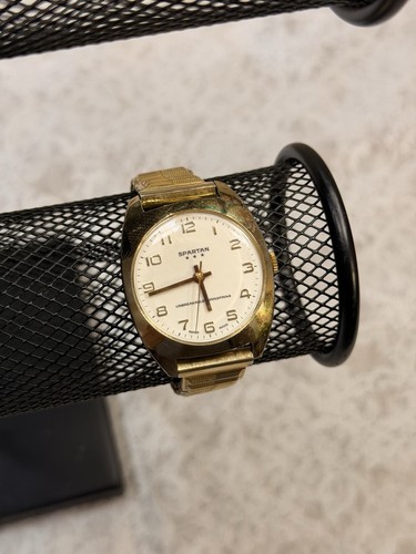 Working vintage men - working, gold