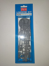 Peco lineside kit 35 goods - kit,,