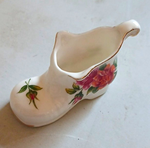 Glossy ceramic shoe ornament - ceramic,