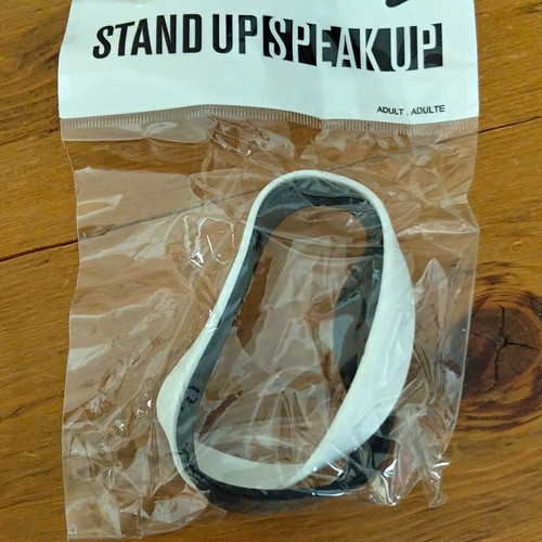 Genuine 2005 nike stand - genuine,