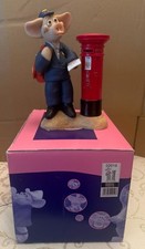 Piggin Postie by David