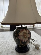 Moorcroft Gustavia Augusta Lamp
