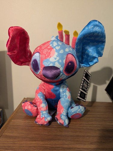 Stitch crashes disney - stitch,