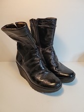 Fly London Sz 37  Us Sz 7