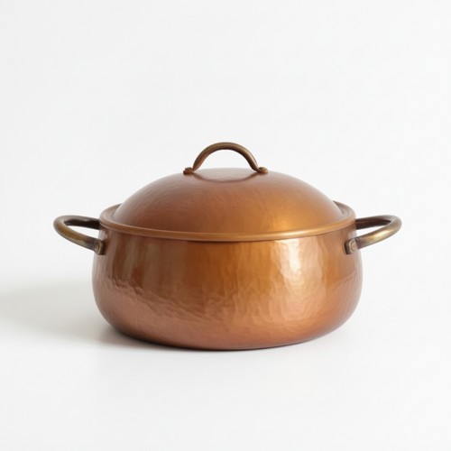 Copper pot with - pot,
