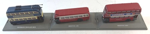 Corgi bus model set - corgi, weymann