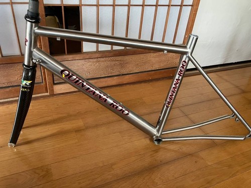 Quintana roo titanium - titanium, road