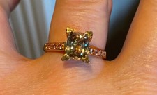 Beautiful 18 ct.  Hallmarked Yellow Gold Zultanite & Pink Sapphire Ring Size R