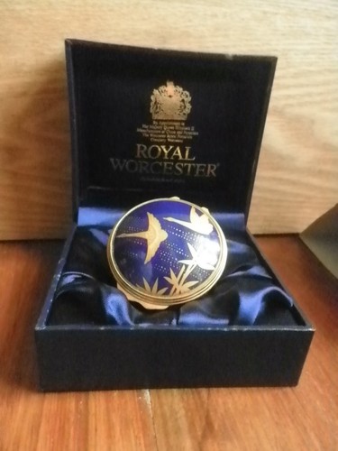 Royal worcester japanesque - royal,