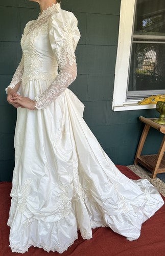 Vintage 80s morilee wedding - vintage,