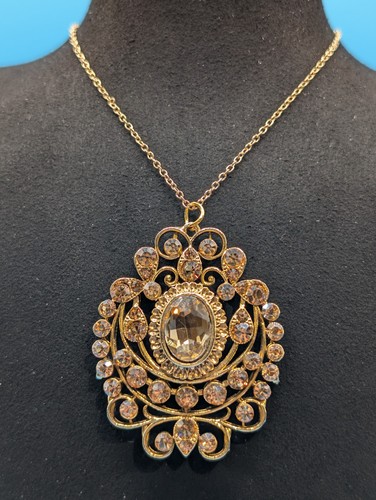 Intricate golden crystal - intricate,