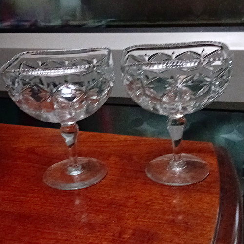 Clear cut glass cocktail - glass,
