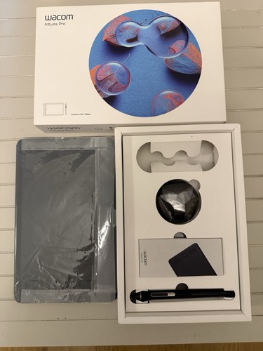 Wacom intuos pro graphic - wacom,