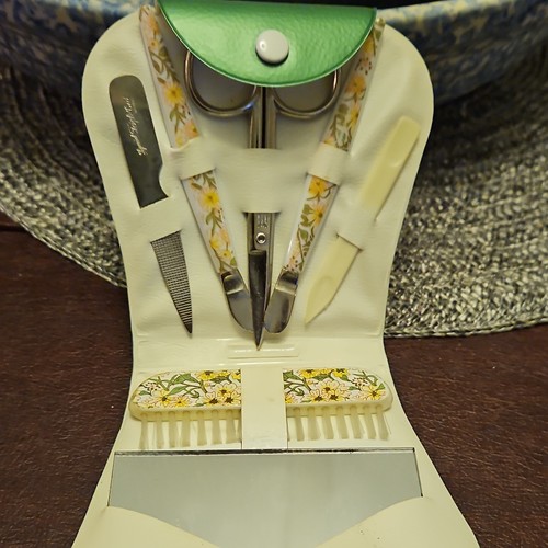 Solingen floral manicure - solingen,
