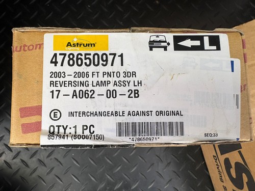Reflex reflector for fiat - for,