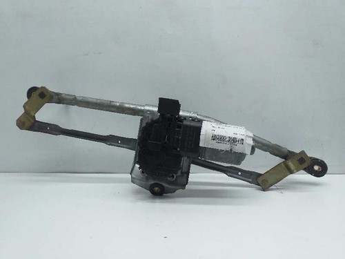 Front windshield wiper motor - front,