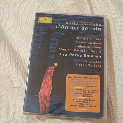 Amour loin finnish - de, loin: