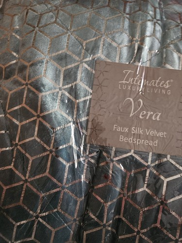 King size bedspread - king,