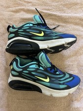 Boys Nike Trainers Size 4 Uk