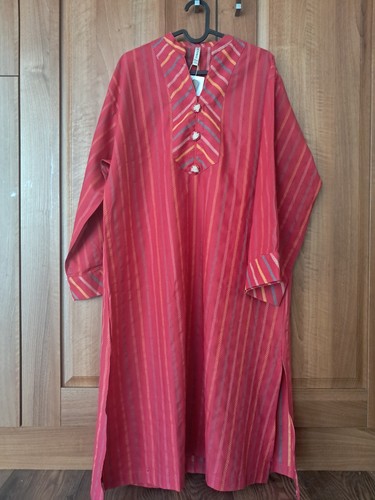 Ethnic pink kurta features - kurta,