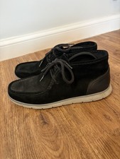 UGG Hendrickson Chukka Boots