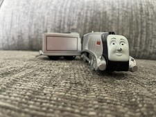 Mattel Gullane 2013 Thomas Tank Engine Battery Operated Spencer & Tender