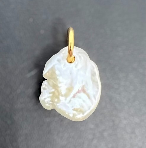 Baroque keshi pearl pendant - baroque,