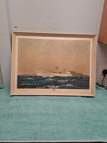 Large v strathardle - p&o, m.v
