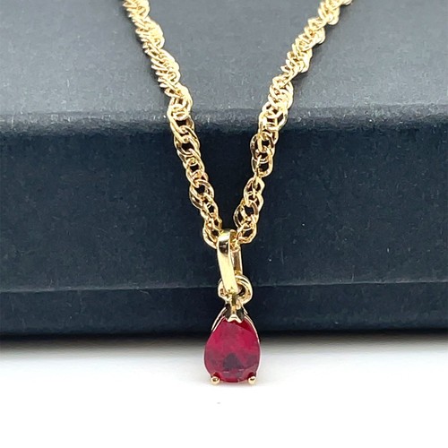 9ct yellow gold pear shaped - 9ct,