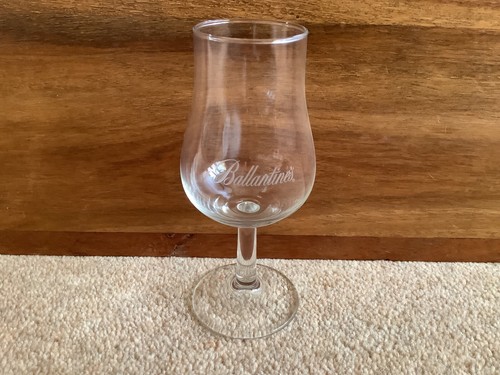 Ballantine whiskey glencairn - ballantine's,