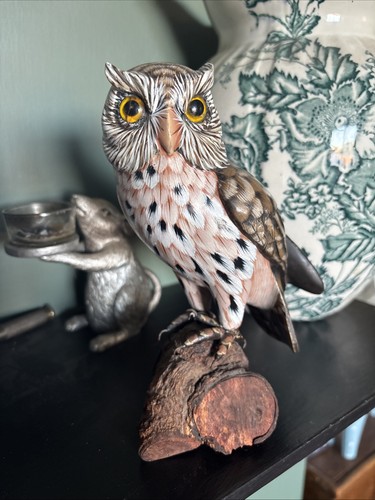 Gorgeous painted wooden owl - gorgeous,