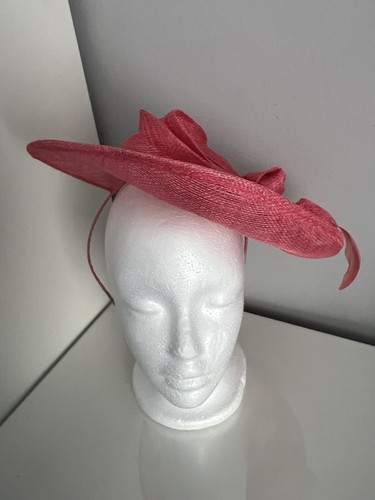 Beautiful fascinator hat - beautiful,