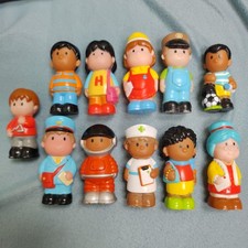 Elc bundle of 11 happyland