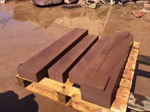 Bees sandstone sills and - sandstone,