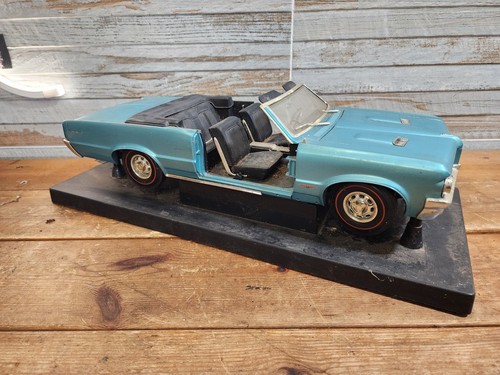 Ertl american muscle car - muscle,