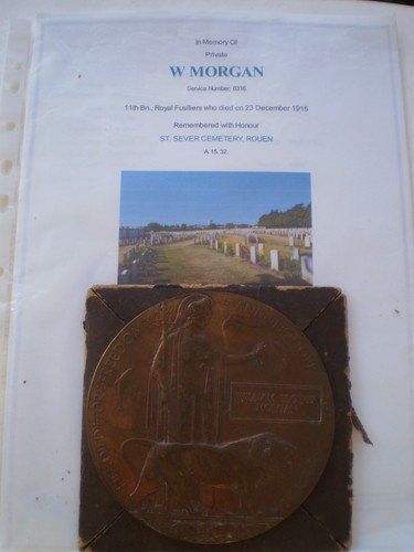 Memorial plaque named - plaque, to